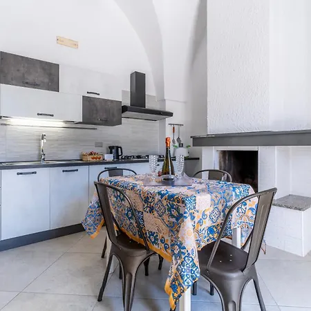 펜션 Bovio28 - Nel Centro Del Salento