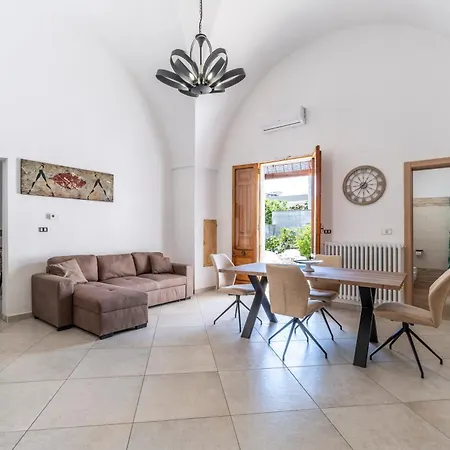 Holiday home Bovio28 - Nel Centro Del Salento